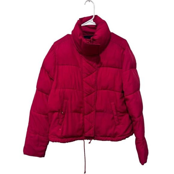 Hollister Jackets & Blazers - Hollister Quilted Mock Neck Long Sleeve Puffer Jacket Solid Red Size Medium